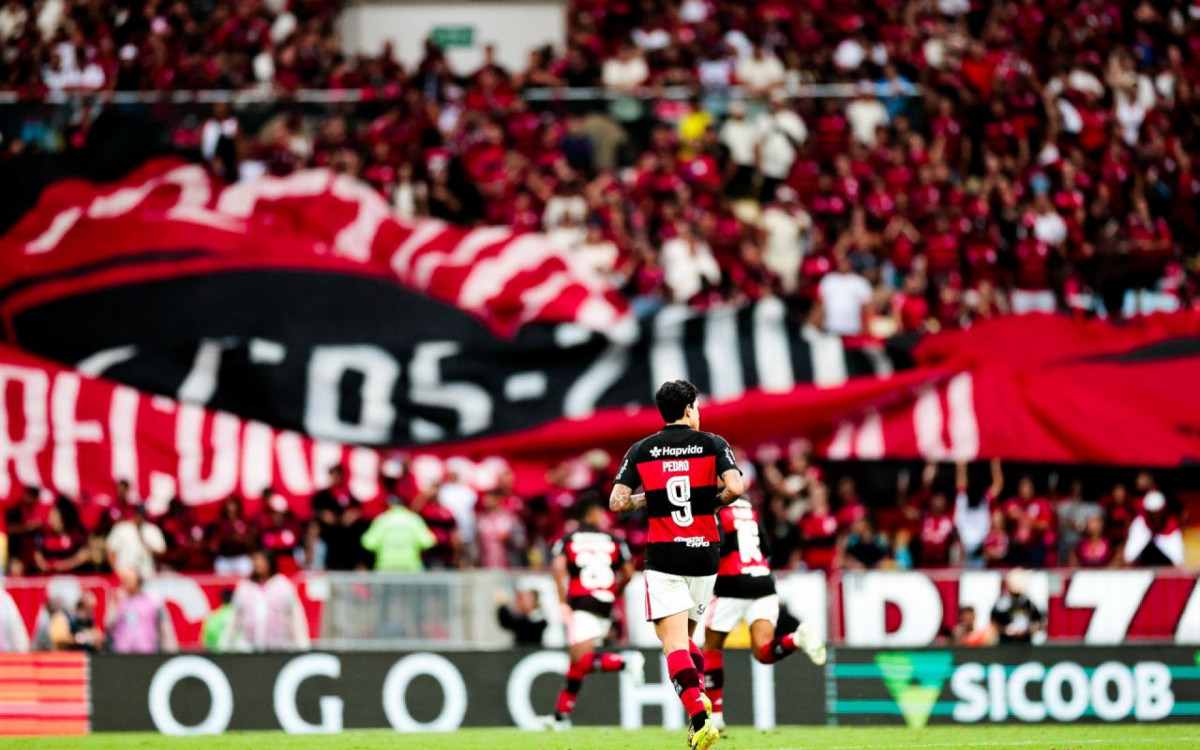 Flamengo deixa vitória escapar no clássico contra Vasco e Pedro lamenta empate