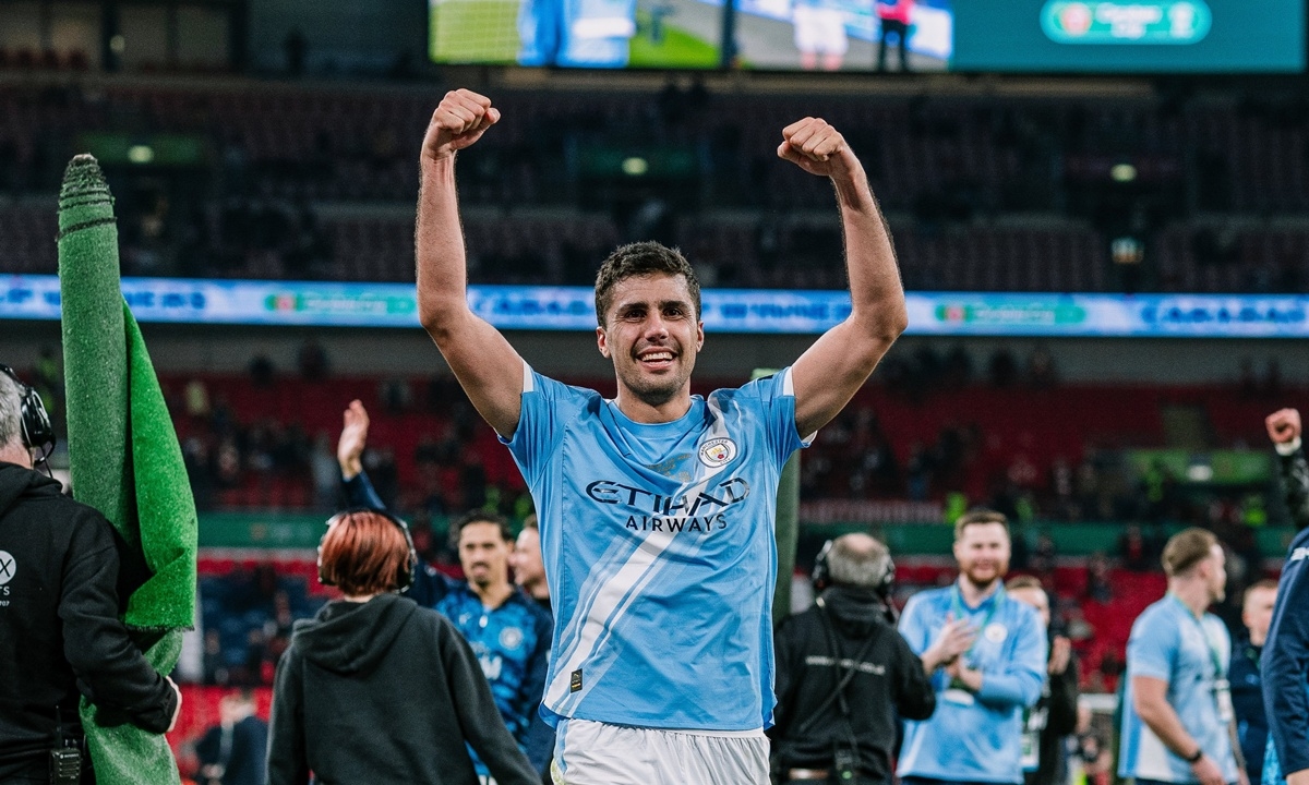 Real Madrid mira Rodri para reforçar meio-campo em 2026 após fim de ciclo no Manchester City