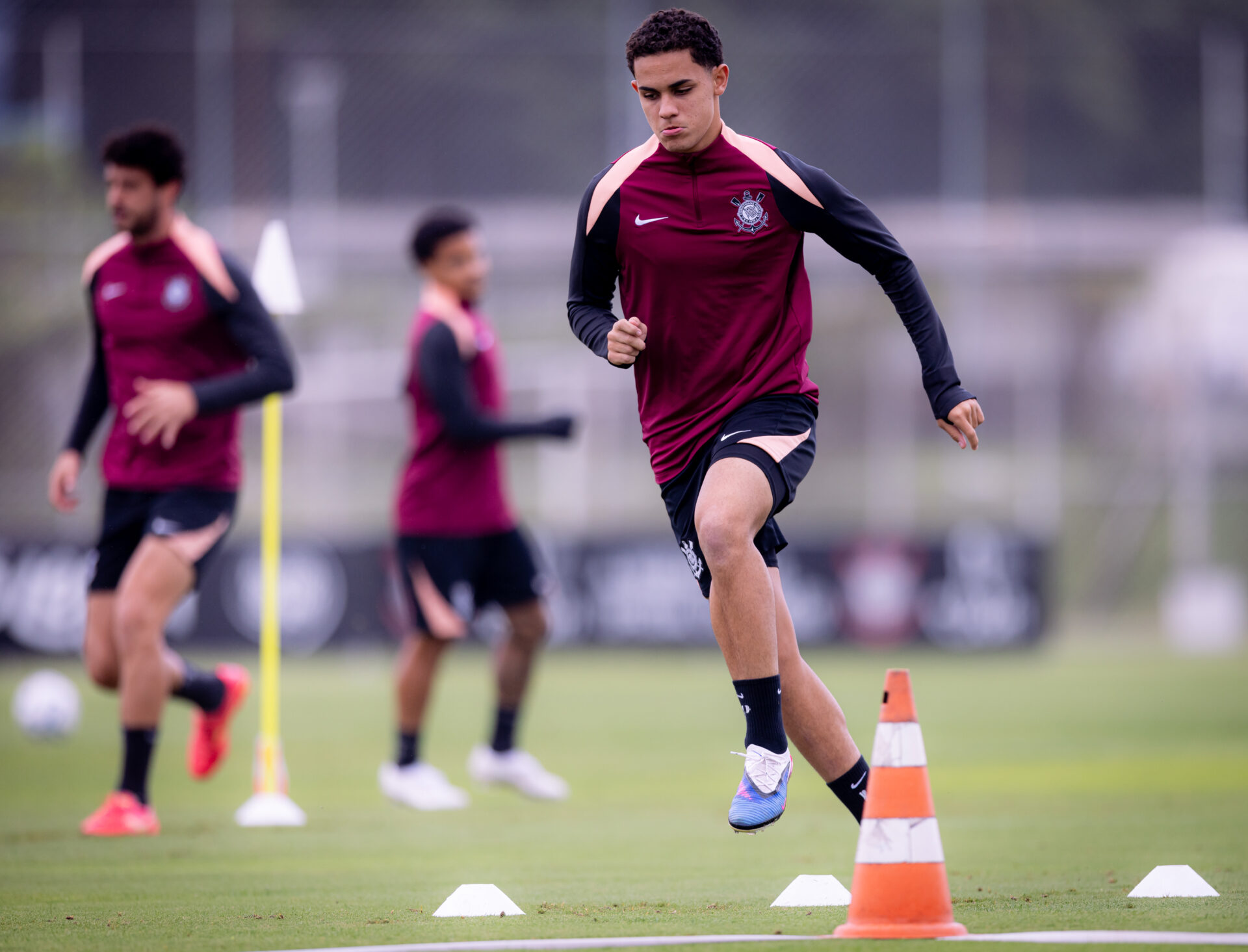 Corinthians se prepara para duelo decisivo contra Platense pela Libertadores