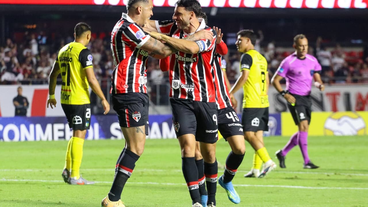 Luciano brilha e São Paulo encara decisão crucial na Sul-Americana