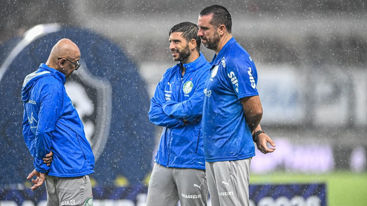 Chuva forte adia início de Remo x Palmeiras no Mangueirão em Belém