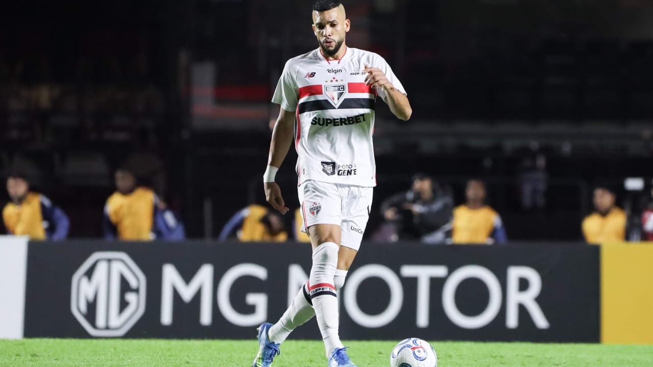 Erros de Dória no São Paulo geram polêmica, mas ameaças à sua família chocam torcida