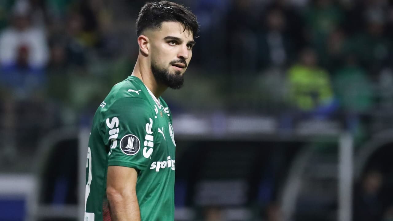 Abel Ferreira destaca projeto a longo prazo e aposta em Flaco López no Palmeiras