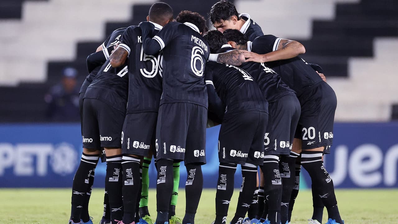 Botafogo domina Independiente Petrolero, vence por 3 a 0 e mostra força na Sul-Americana