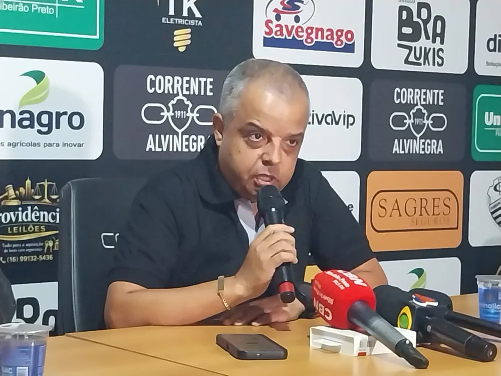 Tiago Pires assume o Comercial em momento decisivo rumo à profissionalização