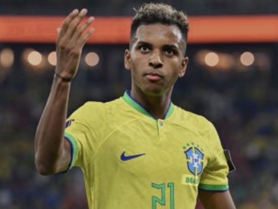 Lesões no futebol moderno: o desafio da recuperação e prevenção no auge da performance