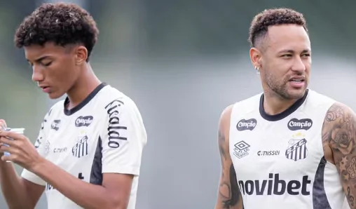 Neymar se desculpa publicamente por briga com Robinho Jr. e pede fim da polêmica no Santos