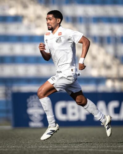 João Victor brilha e mira duelo decisivo contra Flamengo no Brasileirão sub-20
