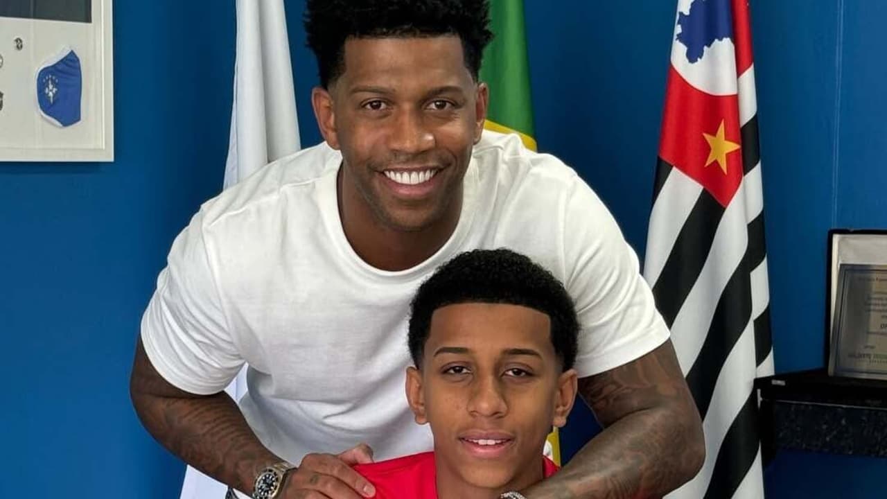 Filho do ex-zagueiro Gil troca Corinthians pelo Ibrachina e mira o Sub-20