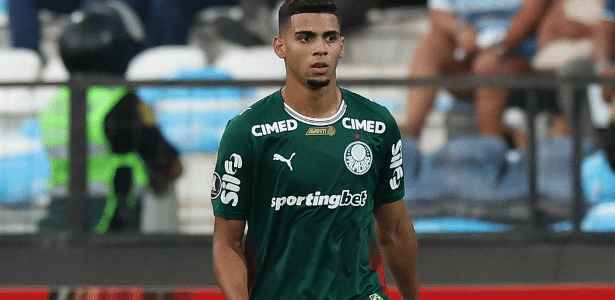 Palmeiras enfrenta desfalques e se prepara para duelo histórico no Brasileirão