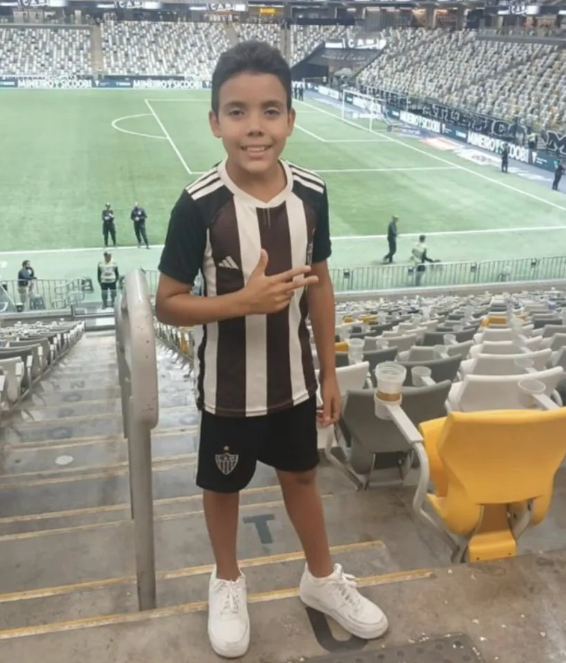 Tragédia em São José da Lapa: menino de 11 anos morre ao ser atingido por trave de gol