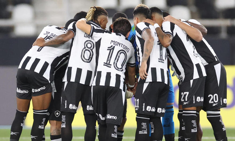 Botafogo busca vaga nas oitavas da Copa do Brasil contra Chapecoense na Arena Condá