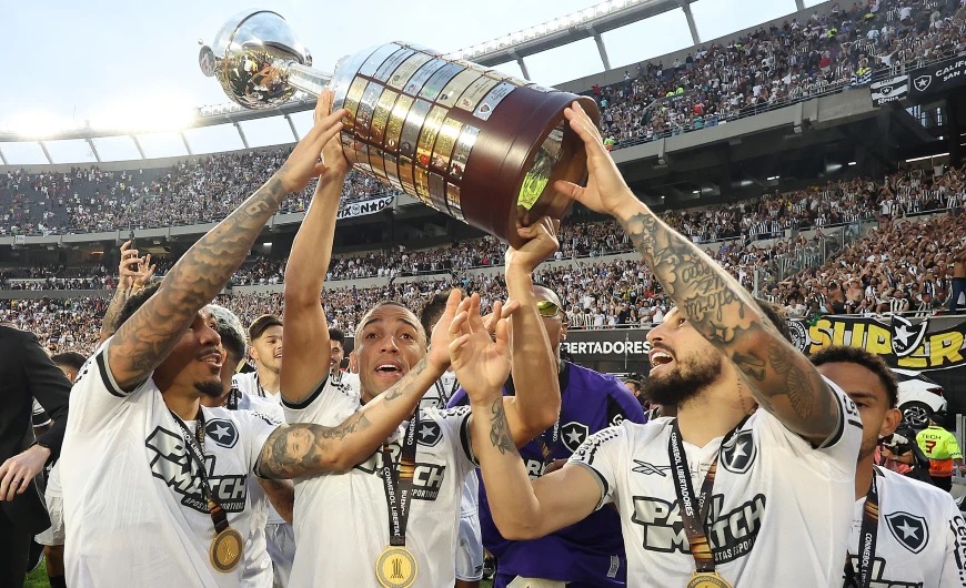 Botafogo e a Lei das SAFs: desafios e polêmicas na reestruturação financeira do futebol