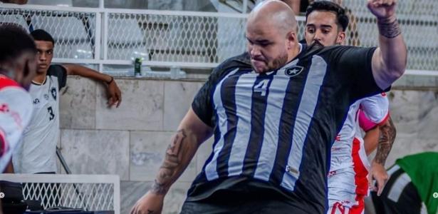 Breno Eduvige: A incrível volta do pivô que superou 251 kg para brilhar no Botafogo Futsal