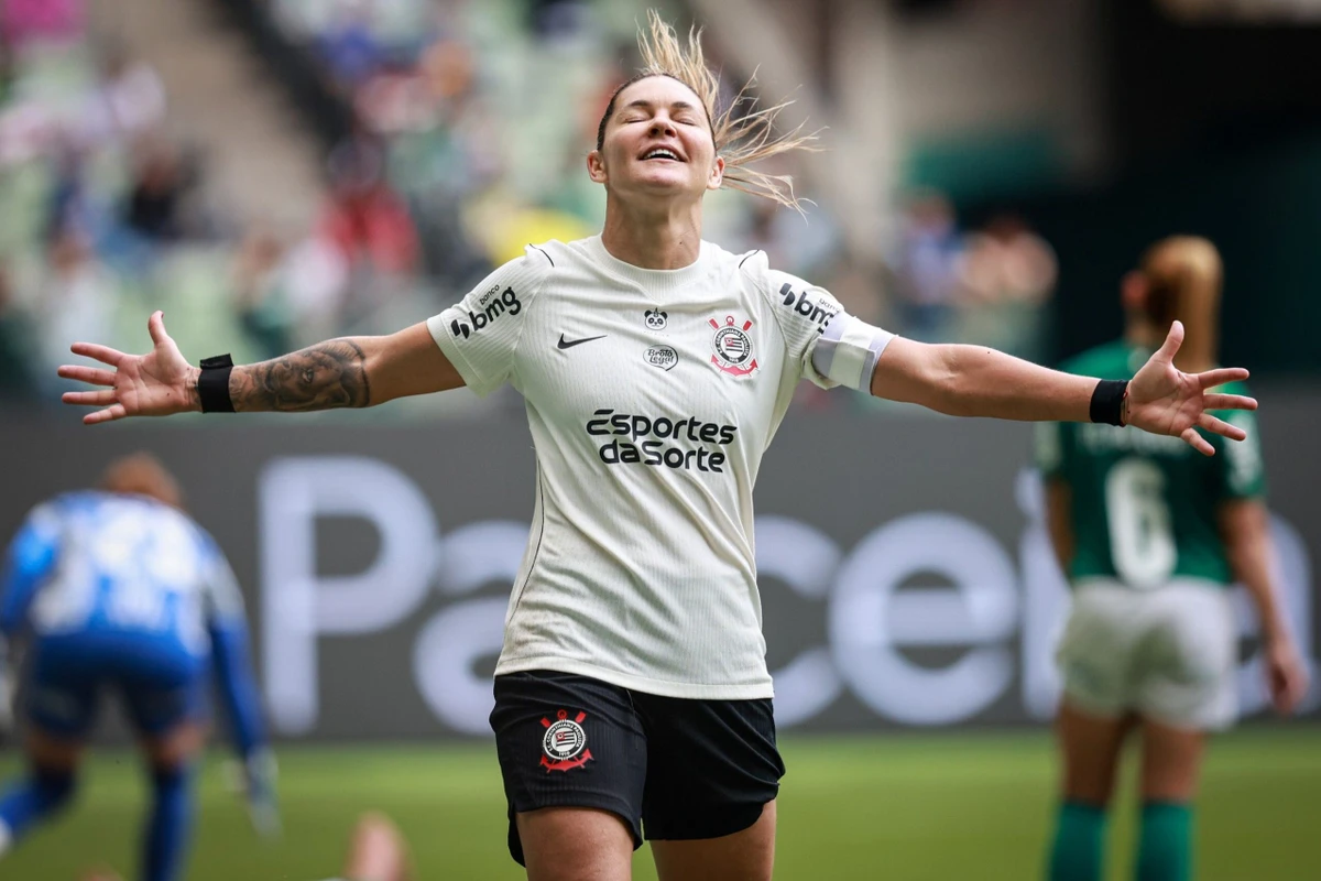 Corinthians vence Palmeiras no dérbi e avança às oitavas da Copa do Brasil Feminina