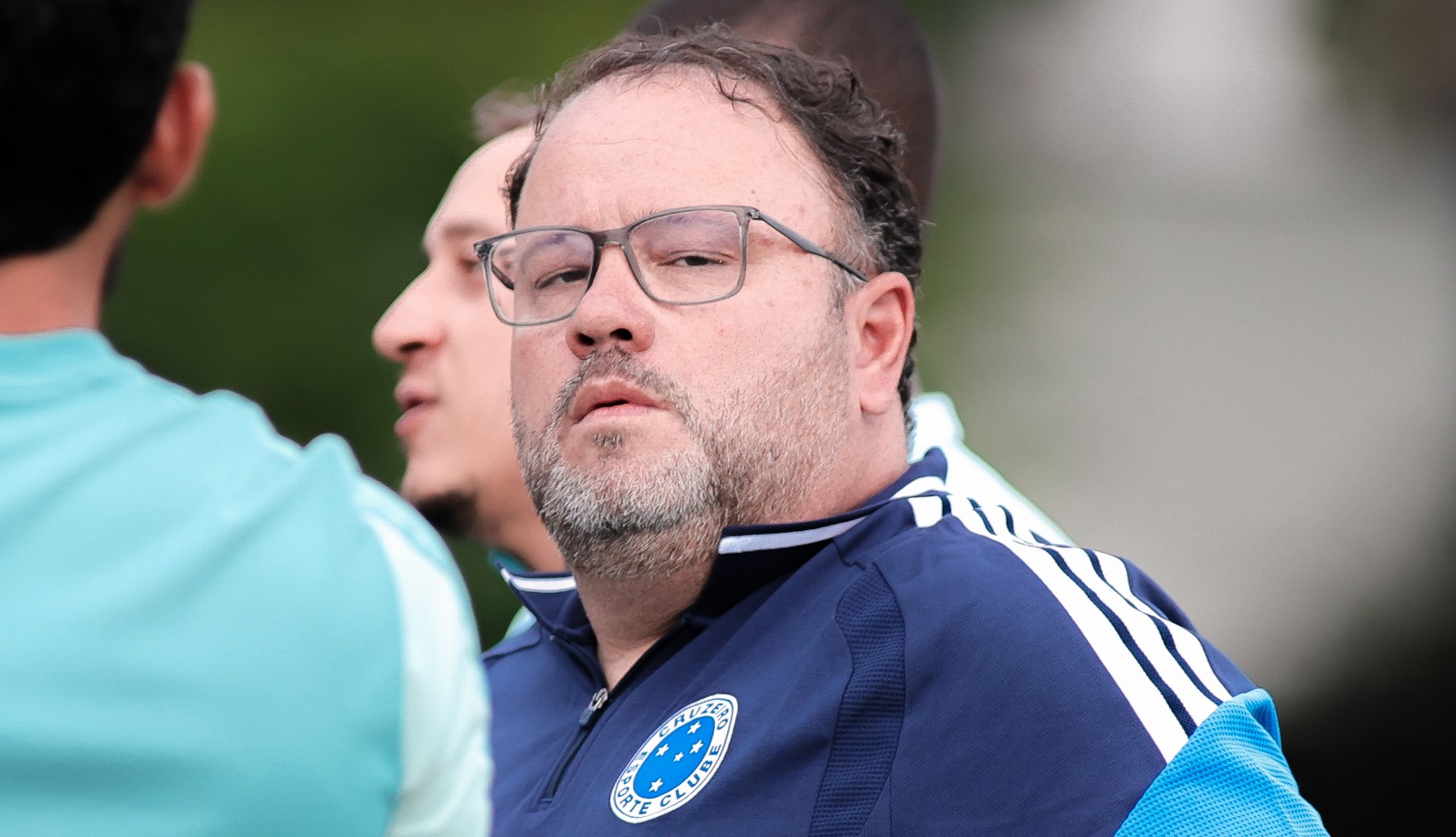 Cruzeiro anuncia saída de Fred Cascardo da direção das categorias de base
