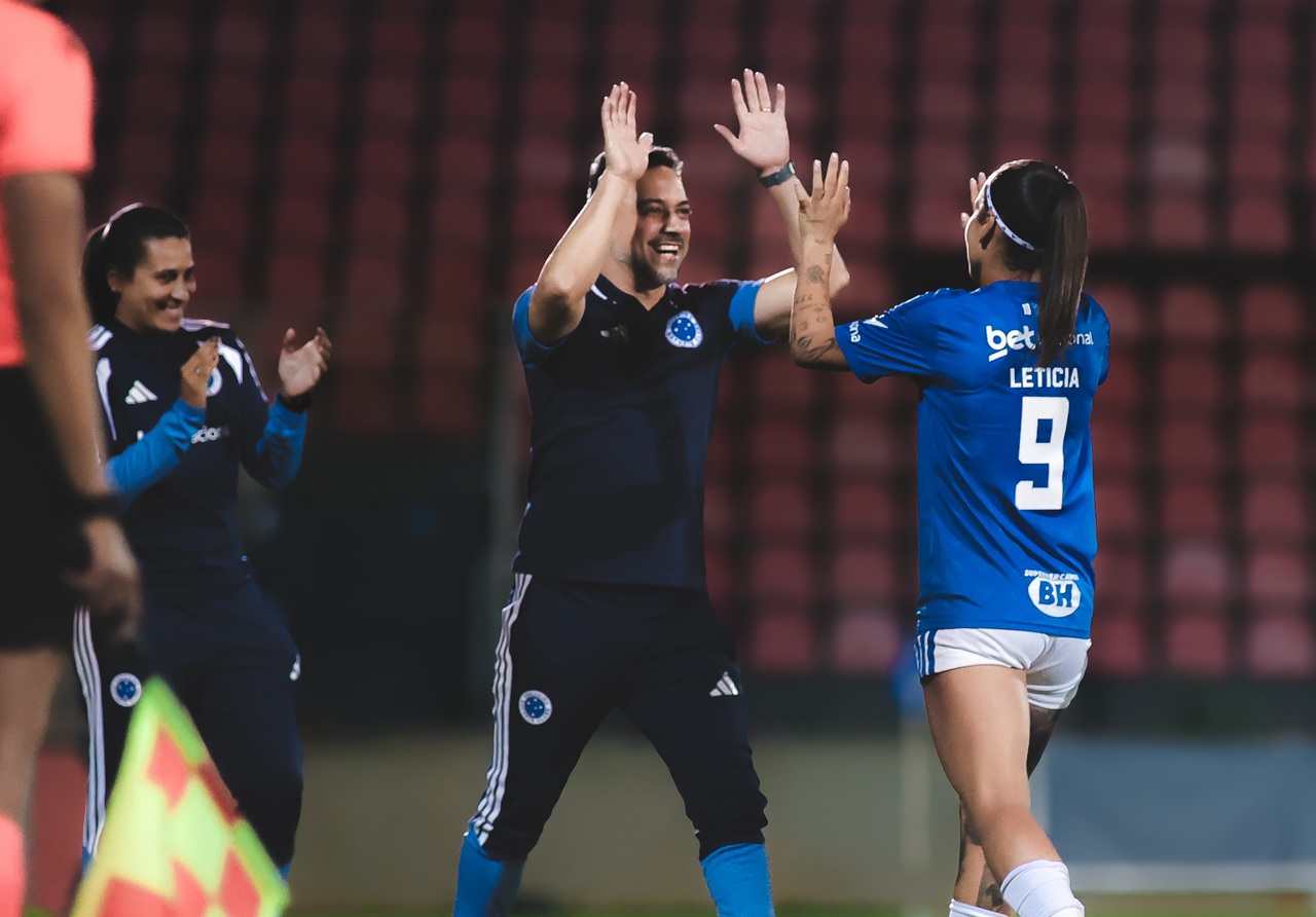 Cruzeiro Feminino retoma o caminho das vitórias com goleada sobre o América