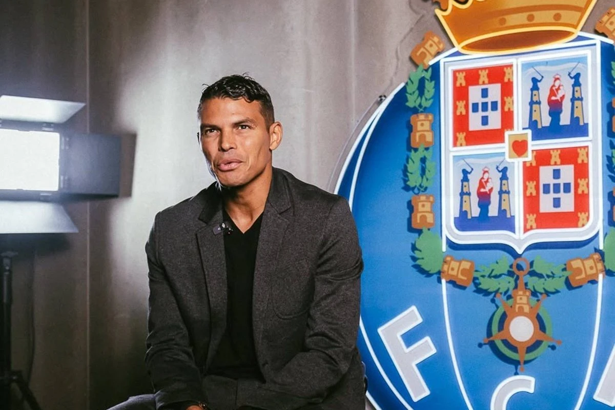 Thiago Silva se despede do Porto após conquista histórica no Campeonato Português