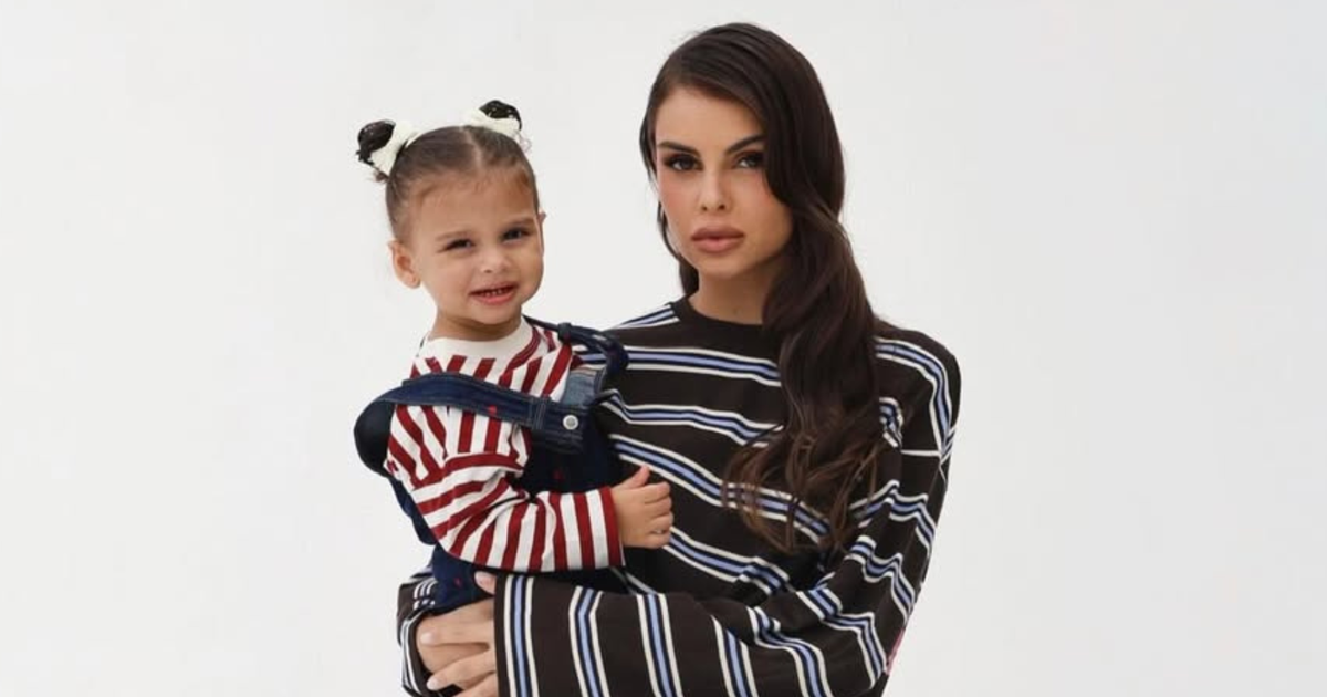Amanda Kimberlly compartilha momentos fofos da filha Helena, filha de Neymar