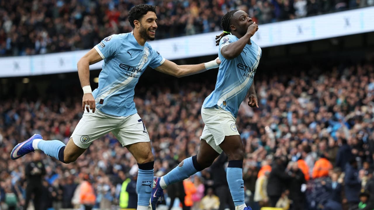 Manchester City pressiona líder, Atlético decepciona e Bayern vence na Europa