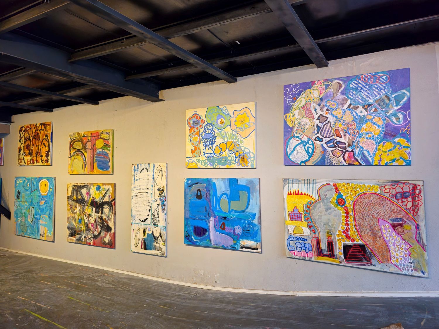 Exposição de Naji Ayoub no Boqueirão revela a arte em constante transformação