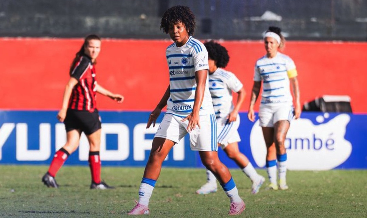 Cruzeiro Feminino Empata com Vitória no Barradão e Mantém Boa Colocação no Brasileirão