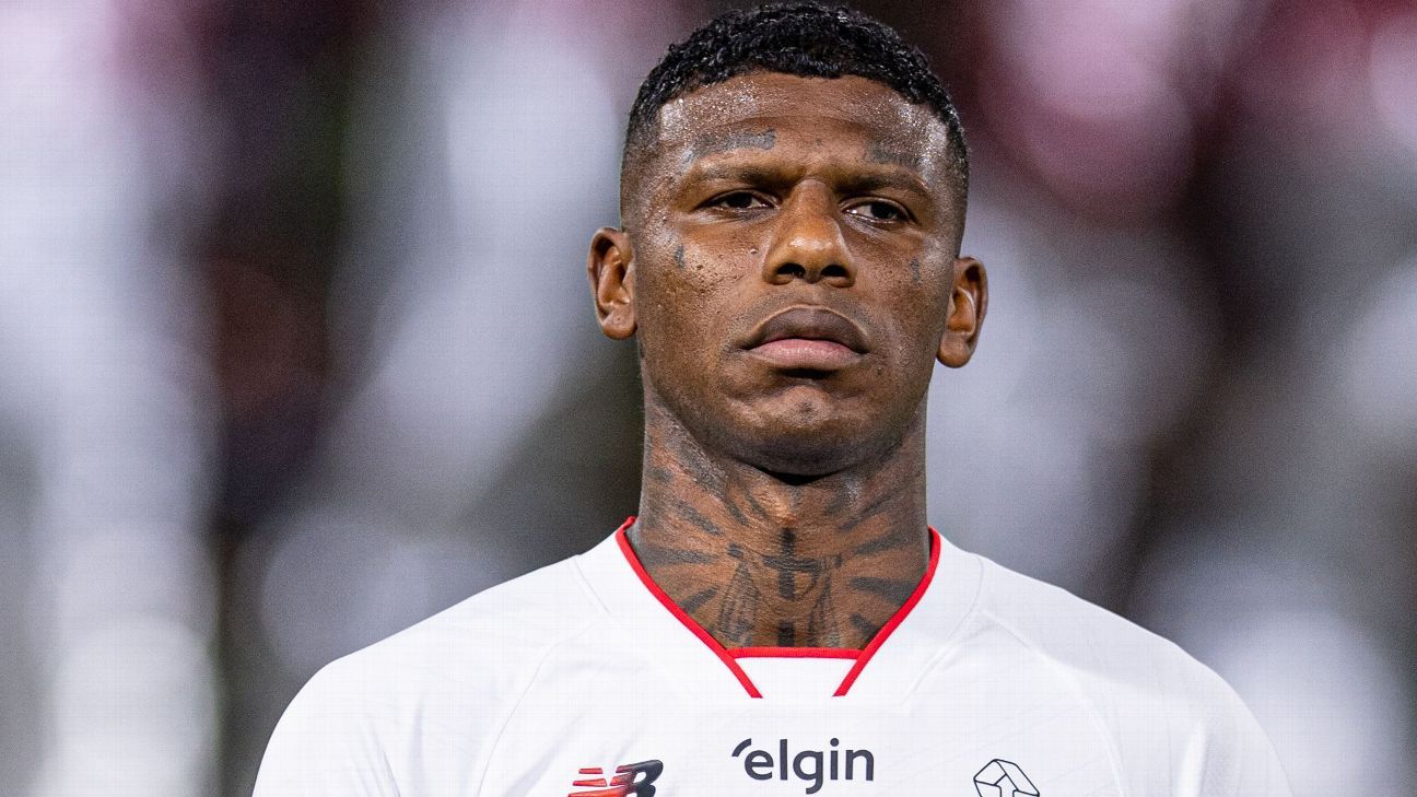 Muricy Ramalho comenta mistério envolvendo Arboleda e a defesa do São Paulo