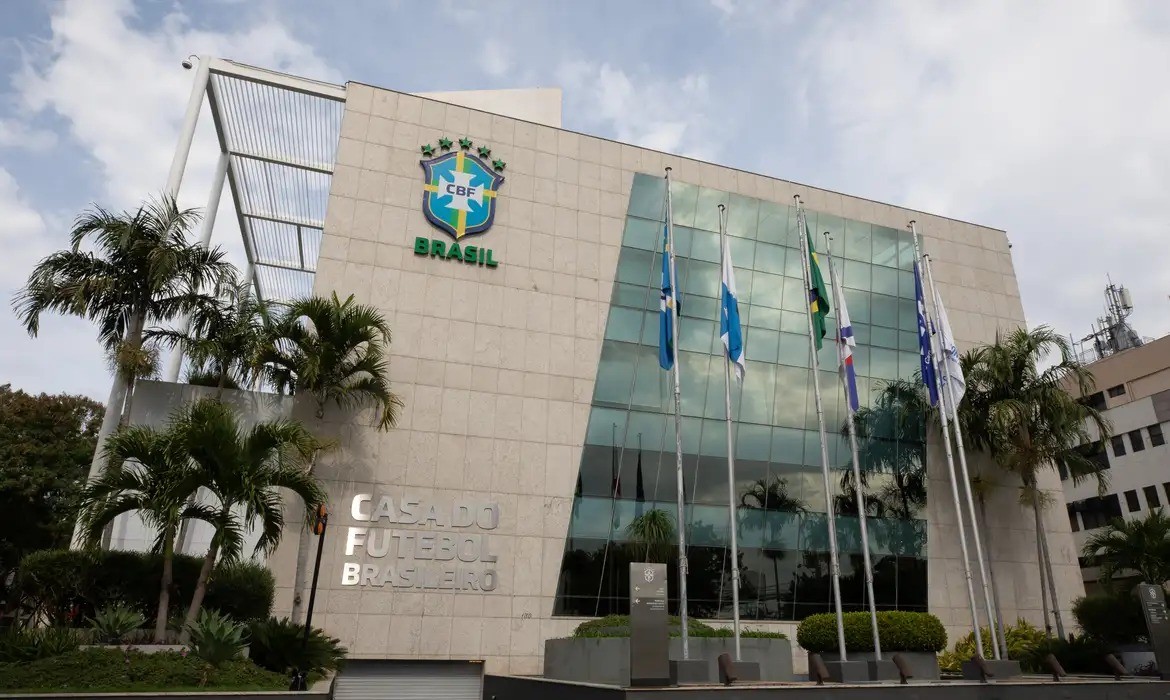 CBF convoca clubes para avançar na criação da liga única do futebol brasileiro