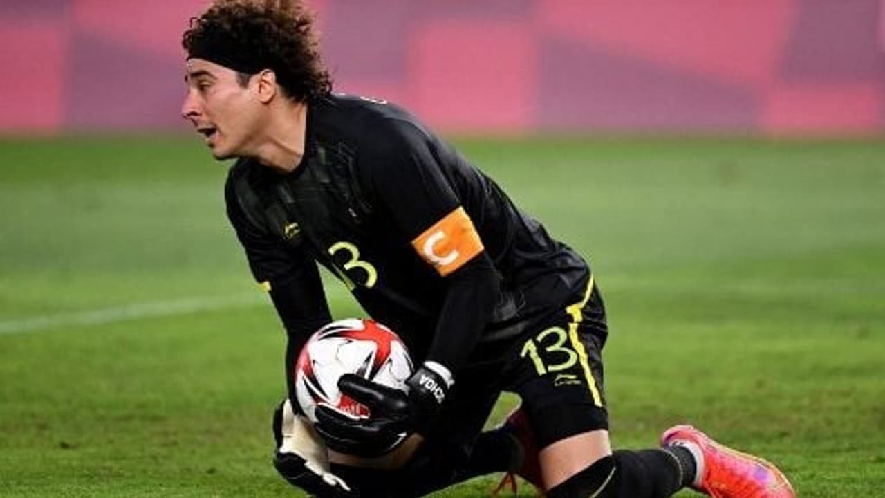 Guillermo Ochoa anuncia aposentadoria após Copa do Mundo de 2026