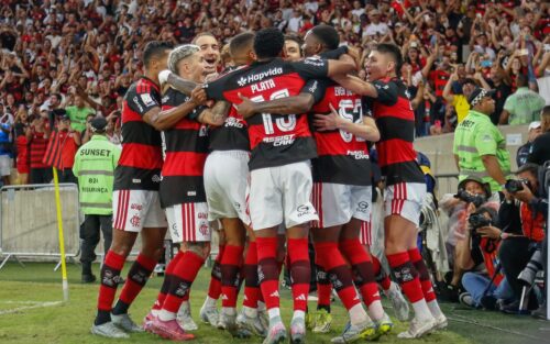 Flamengo deixa escapar vitória contra Vasco e Léo Ortiz vira alvo da torcida