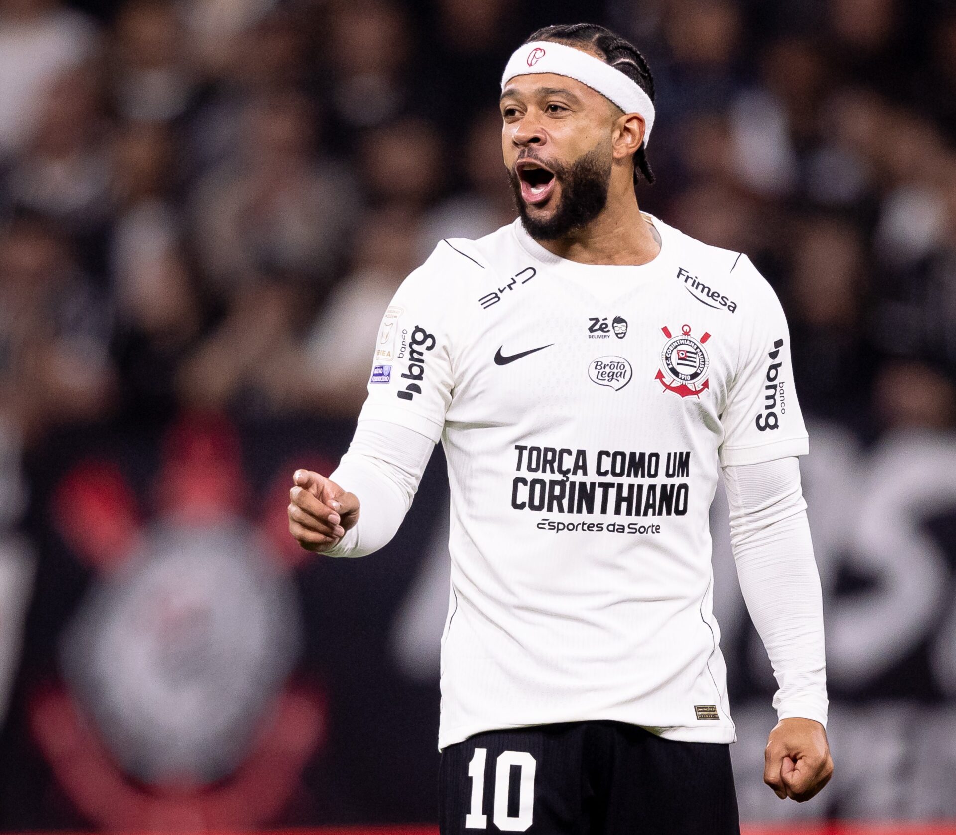 Memphis Depay pode se despedir do Corinthians na Neo Química Arena antes da Copa