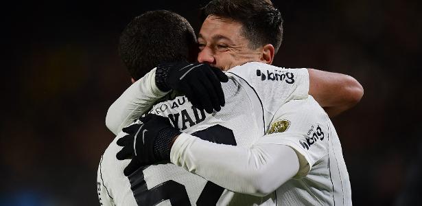Corinthians garante liderança na Libertadores e acende alerta no Brasileirão