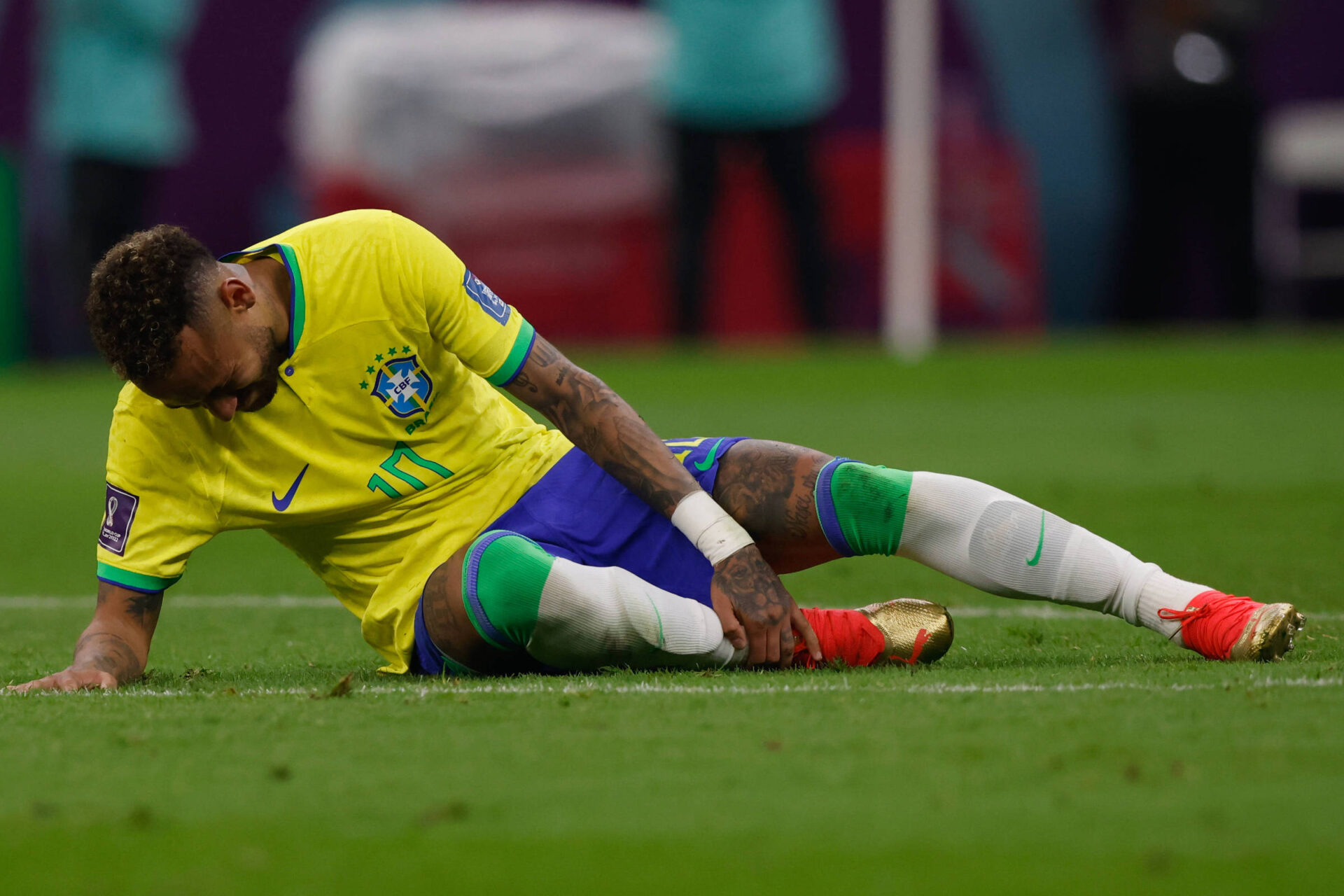 Wesley se lesiona em amistoso contra o Egito e preocupa torcida brasileira