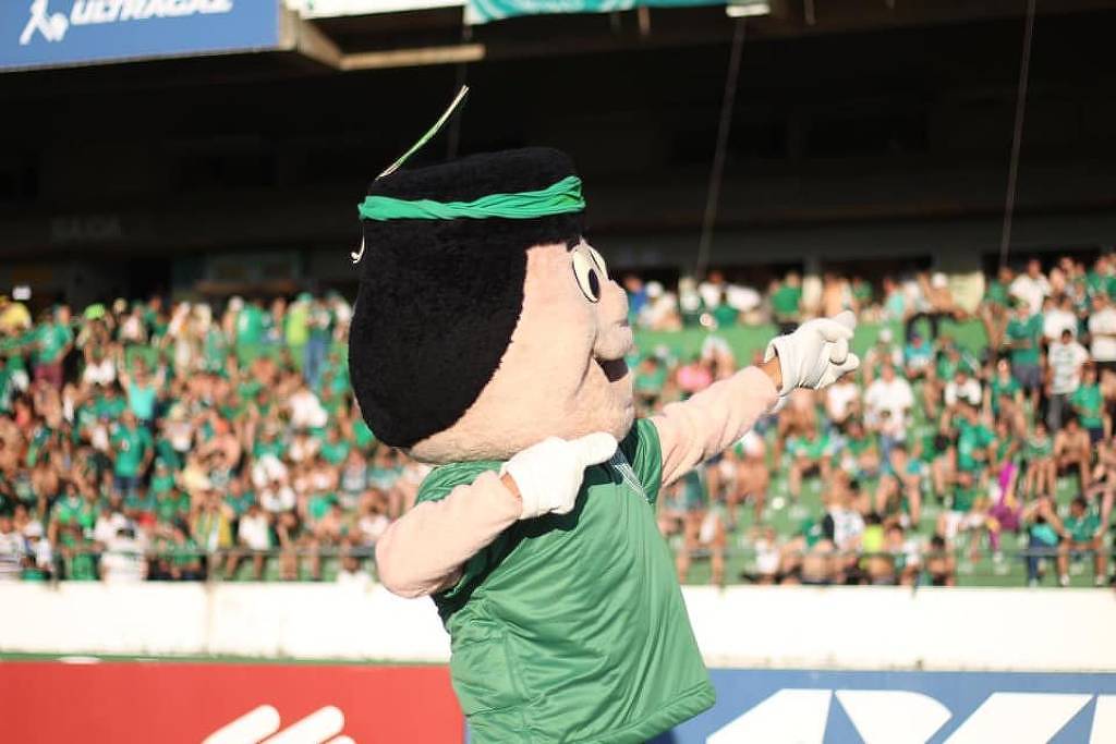 Futebol e fé: como o esporte une torcedores e inspira histórias surpreendentes