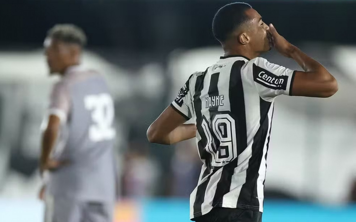 Botafogo acerta empréstimo do jovem atacante Kayke para clube japonês