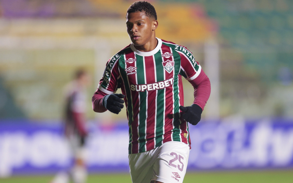 Fluminense acerta transferência do atacante Kelwin para clube da Finlândia