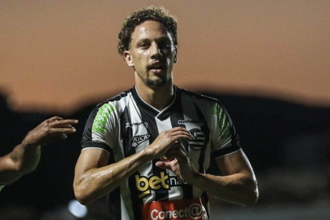 Santos avança para contratar Ian Luccas e reforçar meio-campo em 2026