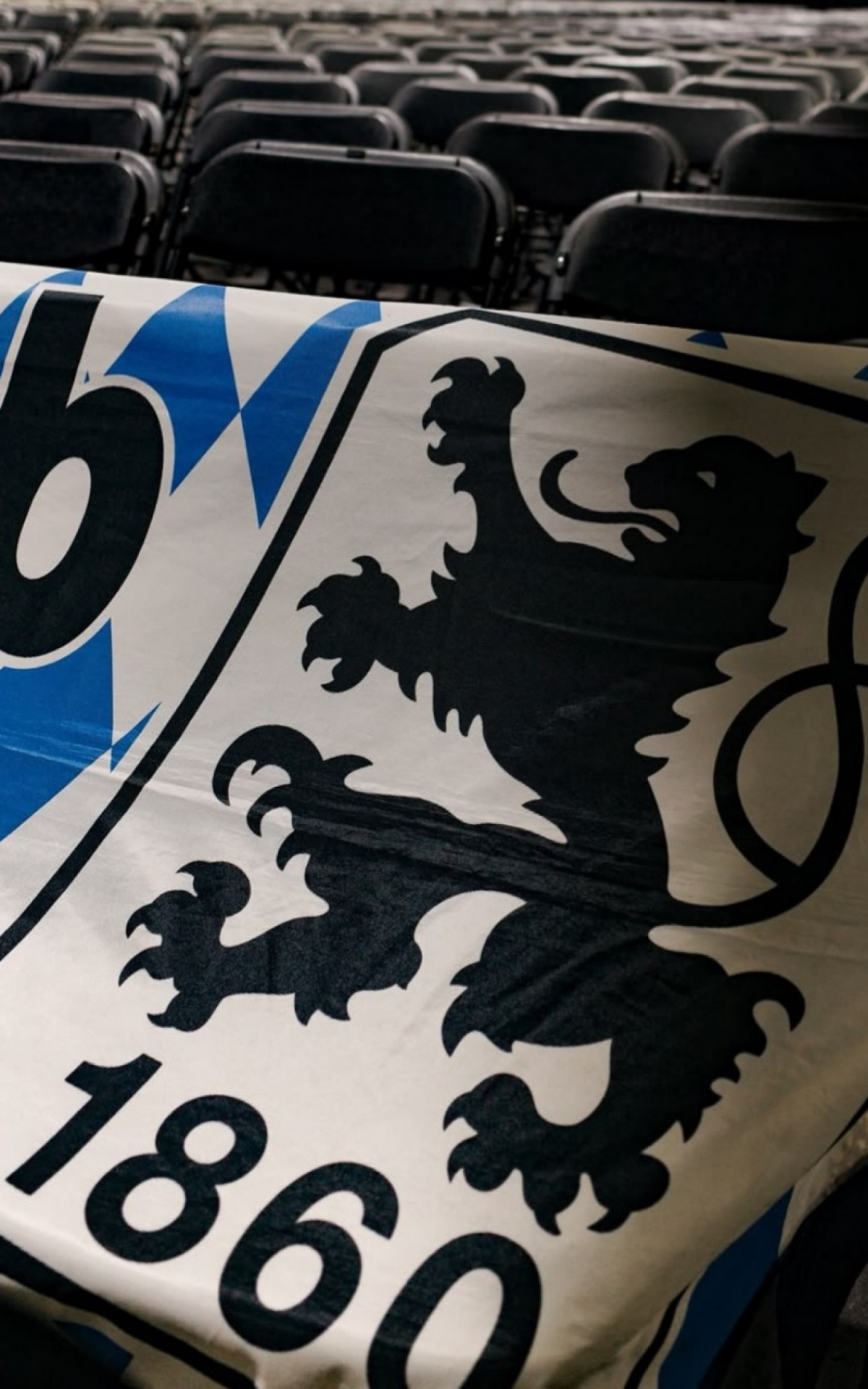TSV 1860 München enfrenta crise financeira grave e risco de falência em 2026