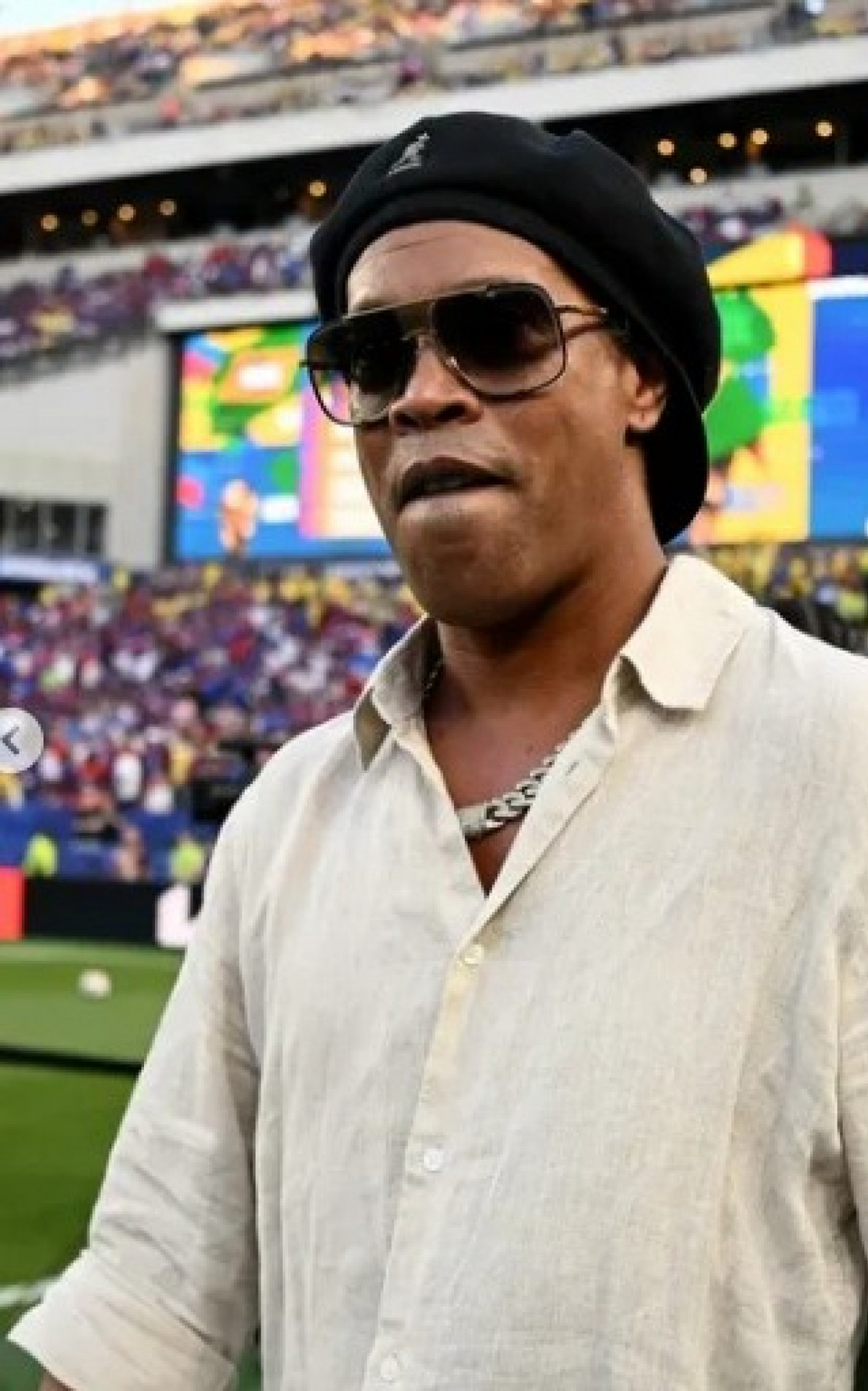 Ronaldinho Abre Porta para Retorno Surpresa nos Campos em 2026