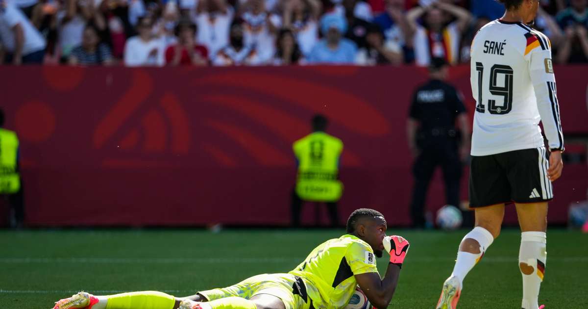 Meias com furos na Copa do Mundo: estratégia para aliviar tensão e proteger jogadores
