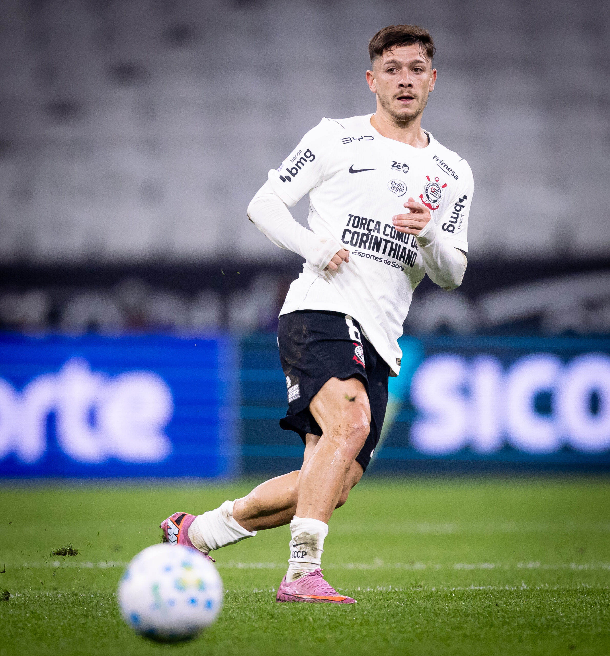 Corinthians mostra força com trio de destaque na reta inicial de 2026