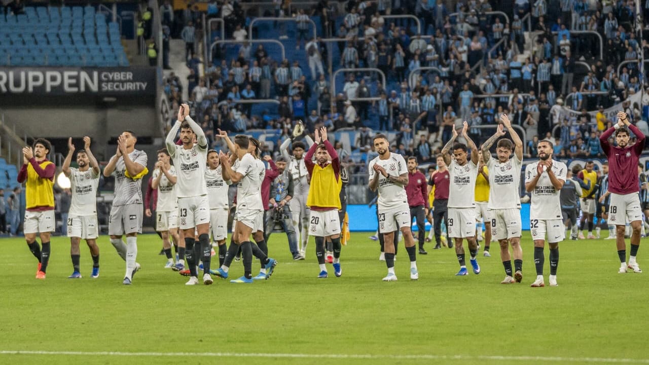 Corinthians inicia preparação pós-Copa com desfalques confirmados