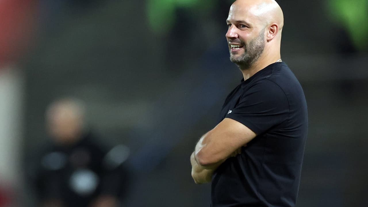 Botafogo termina primeira fase do Brasileirão em 12º e busca estabilidade após turbulência