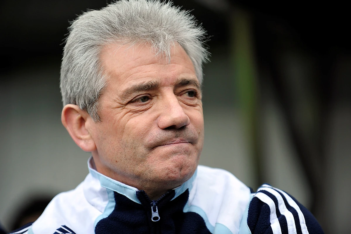 Kevin Keegan revela avanço do câncer e busca tratamento inovador em Newcastle