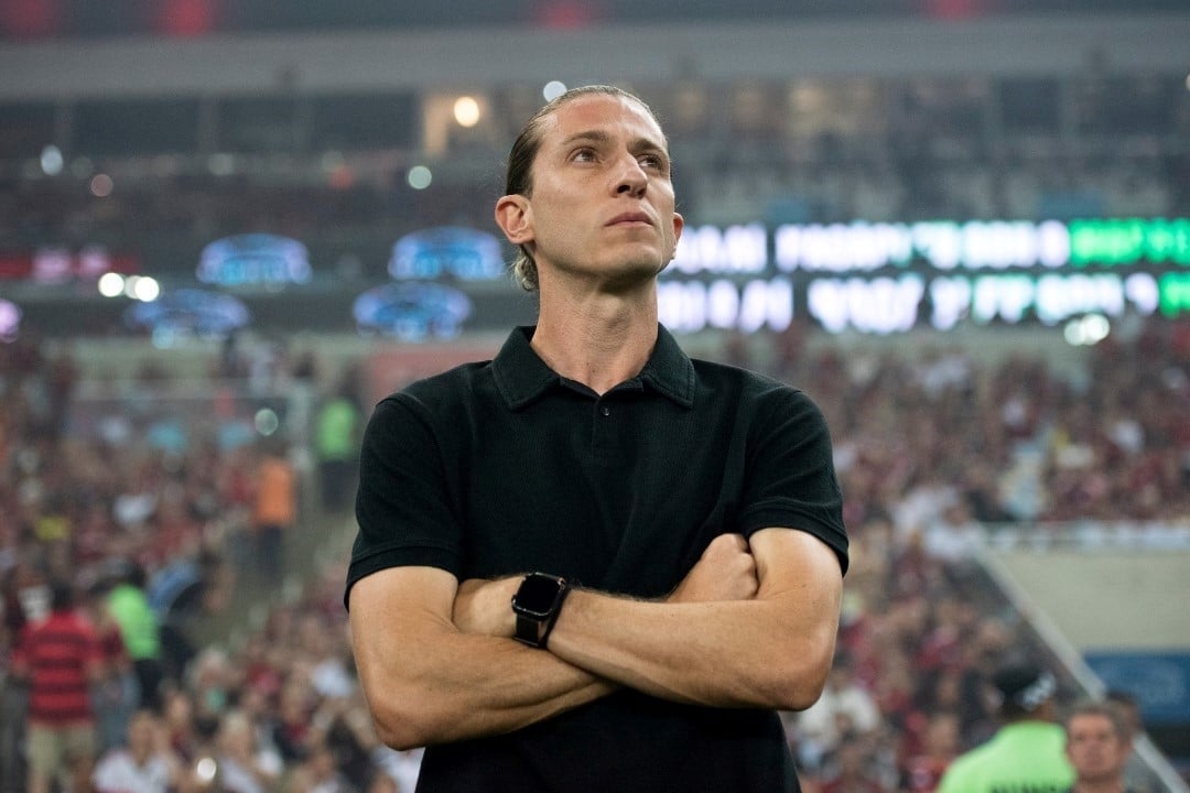 Filipe Luís e Monaco: os bastidores da batalha para garantir a licença de técnico na Europa