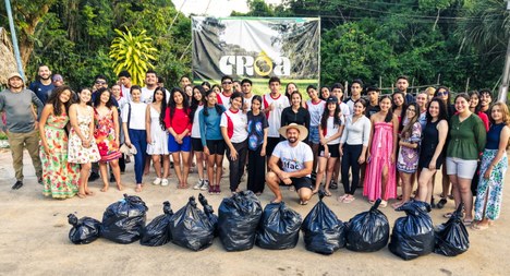 Estudantes do Ifac limpam o Rio Croa em ação que une educação e meio ambiente