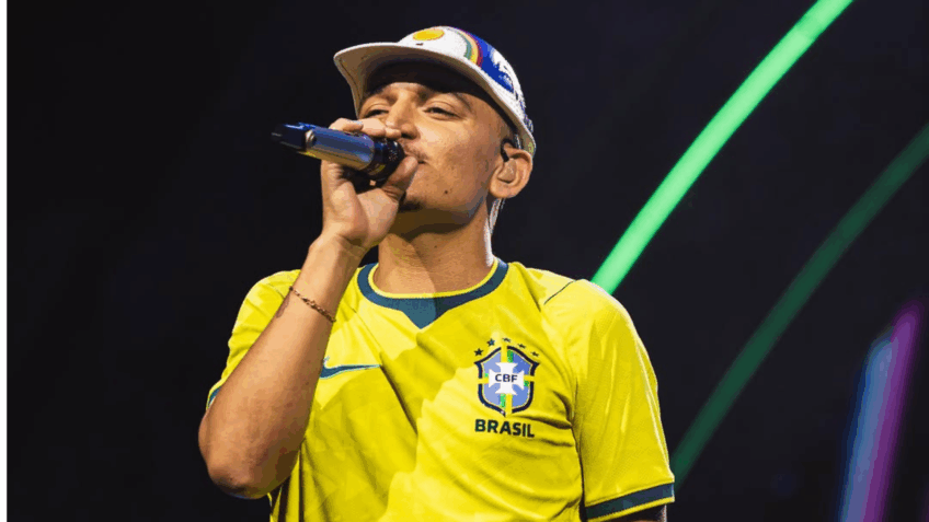 João Gomes e Nike lançam campanha “Um Passarinho Me Contou” para celebrar o futebol brasileiro