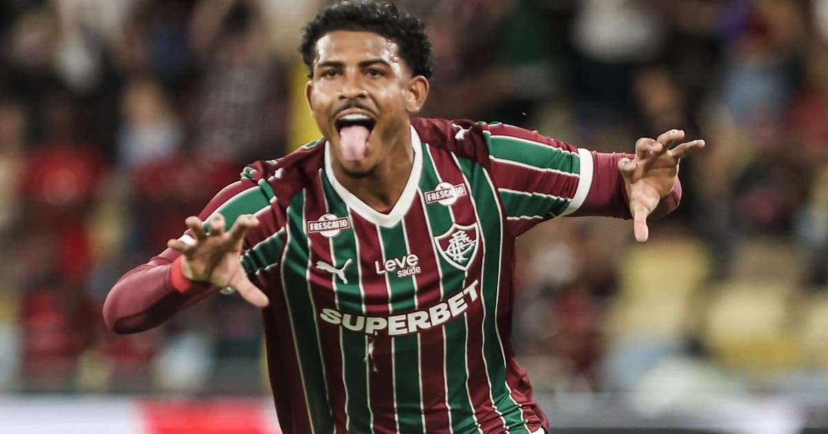 John Kennedy revela paixão pelo Fluminense e fala sobre crescimento no clube