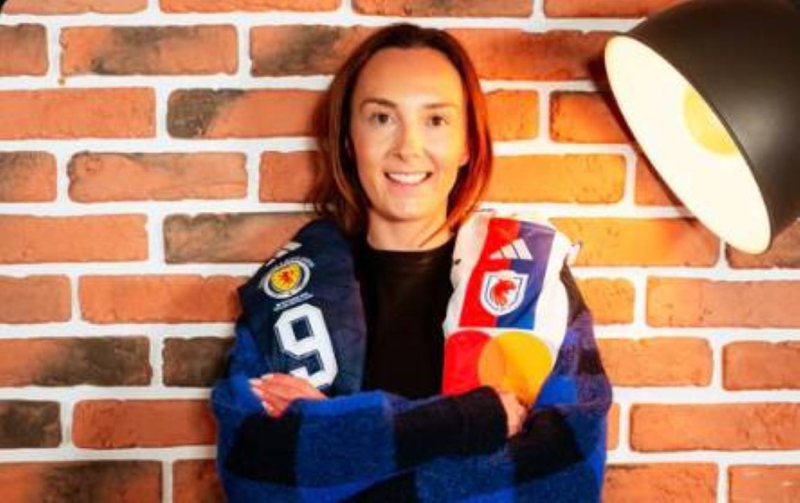Caroline Weir fecha com Olympique Lyonnais e promete agitar o futebol feminino