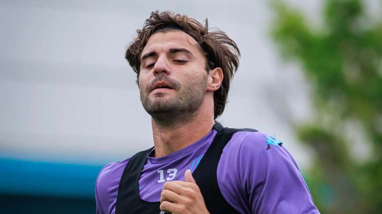 Cruzeiro mira volante argentino Santiago Sosa para reforçar elenco em 2026
